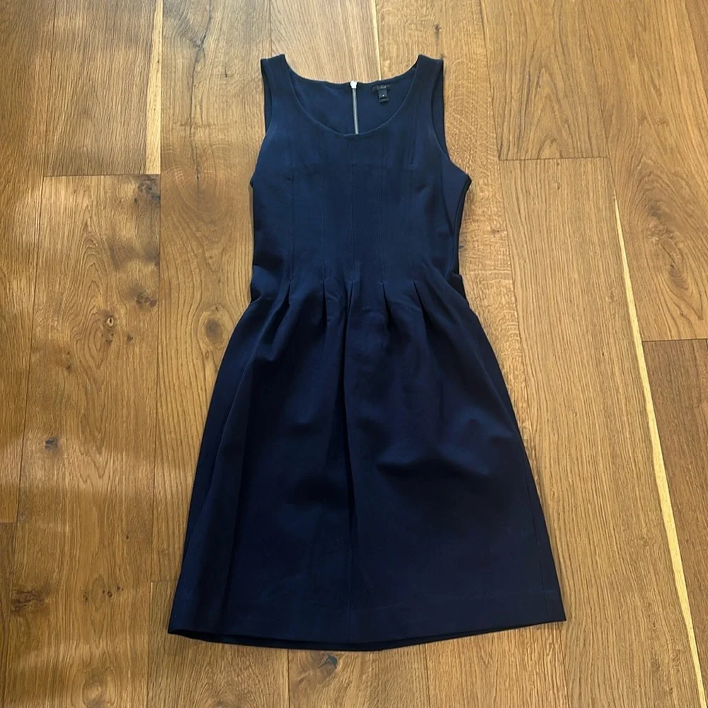 J.Crew Dress. Size 4. Navy. Worn once like new.